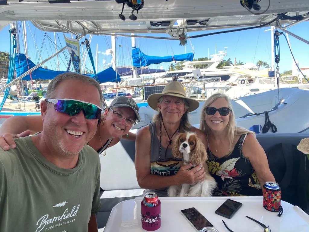 Saying goodbye to Lance & Sherri as they leave Puerto Vallarta for Costa Rica