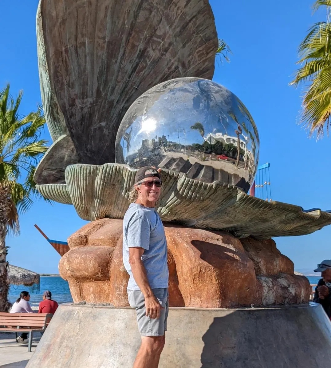 Pearl Oyster statue on the Malecon in La Paz